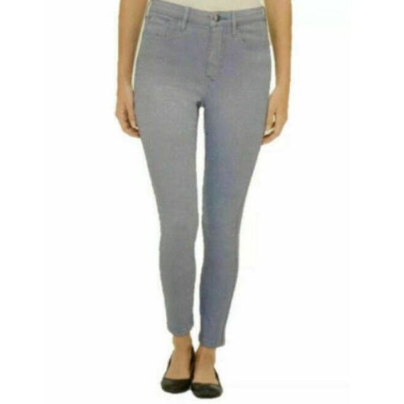 New!! CALVIN KLEIN Ladies’ Skinny Jeans Ankle (8/27) - Picture 1 of 5